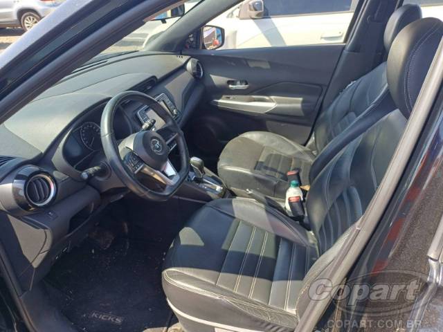 2017 NISSAN KICKS 