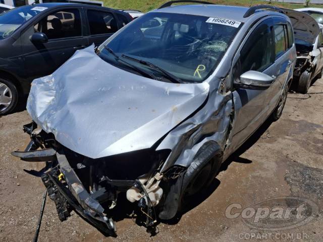 2011 VOLKSWAGEN SPACEFOX 