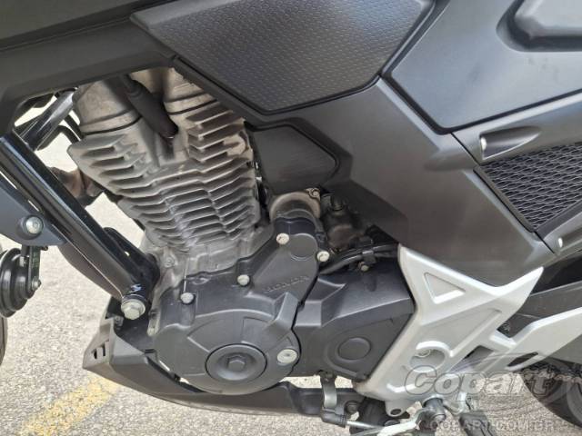 2024 HONDA CB 300F 