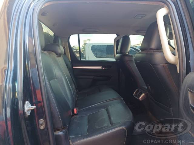 2016 TOYOTA HILUX CD 