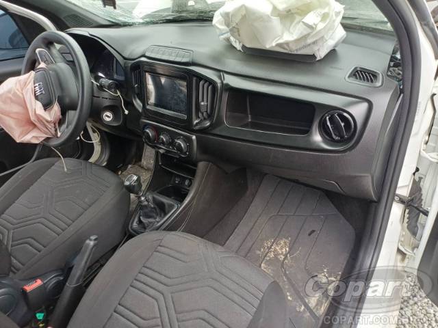 2024 FIAT STRADA 