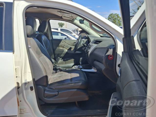 2021 NISSAN FRONTIER CD 