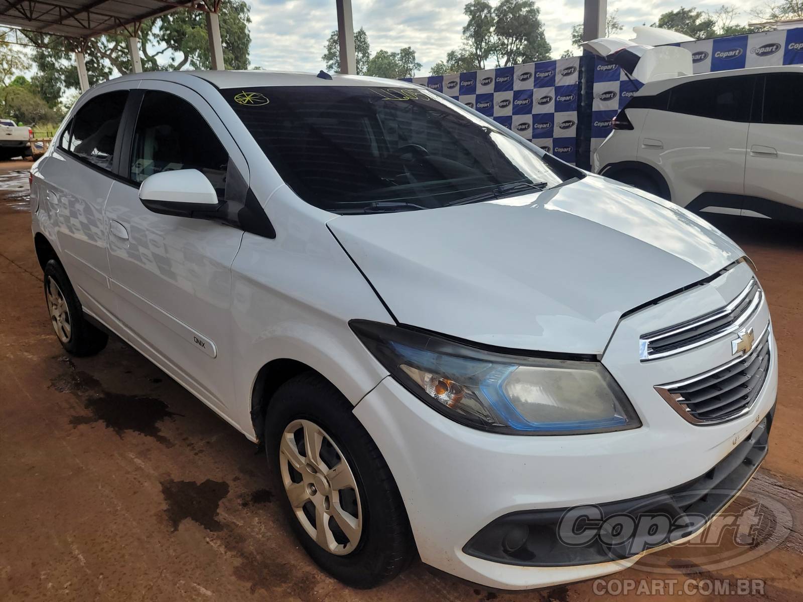 Chevrolet Onix 2015