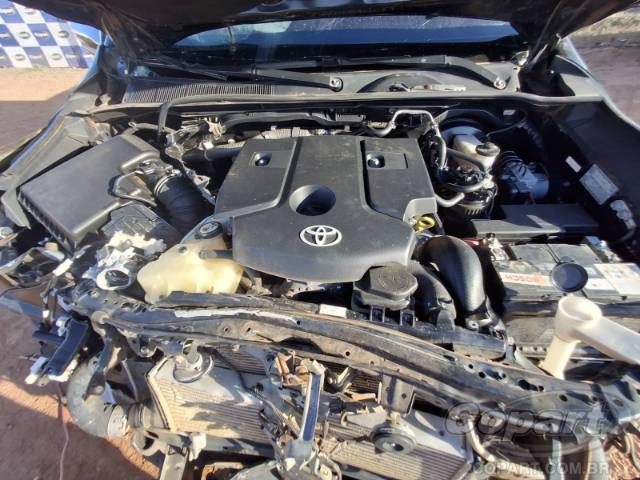 2021 TOYOTA HILUX CD 