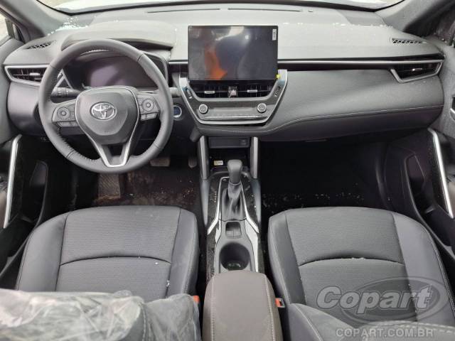 2026 TOYOTA COROLLA CROSS 