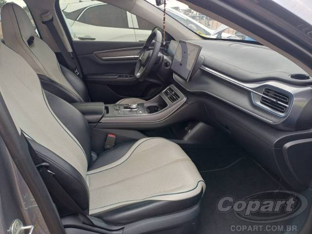 2025 BYD KING 