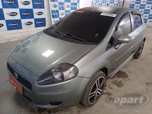2011 FIAT PUNTO 