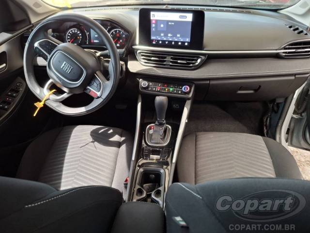 2024 FIAT FASTBACK 