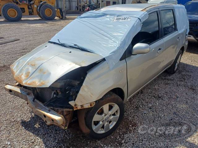 2012 NISSAN GRAND LIVINA 