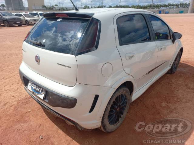 2014 FIAT PUNTO 