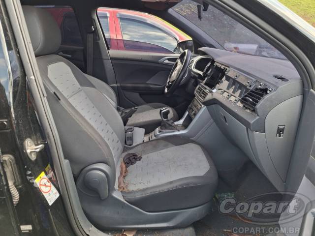 2021 VOLKSWAGEN T-CROSS 