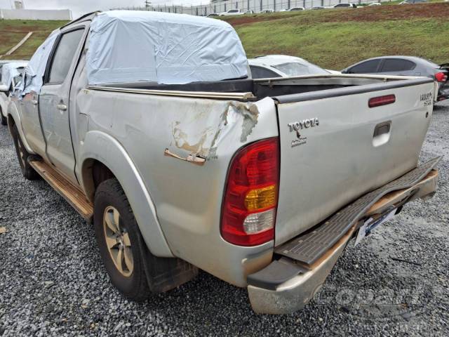 2010 TOYOTA HILUX CD 