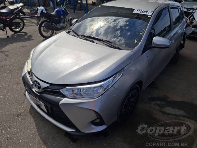2023 TOYOTA YARIS 