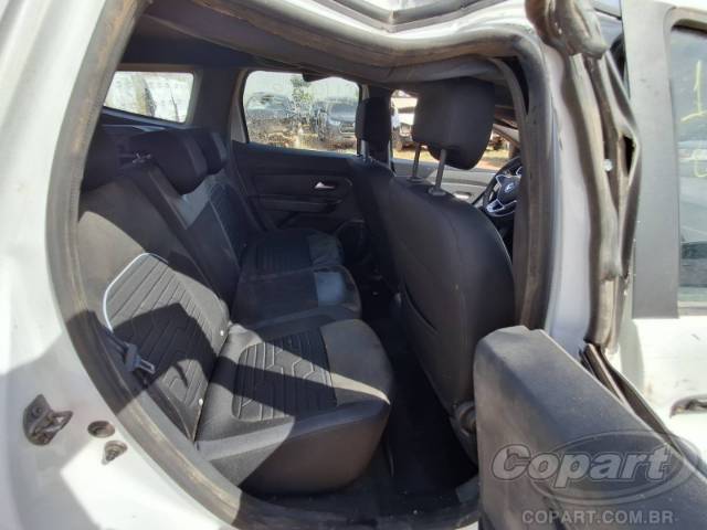 2023 RENAULT DUSTER 