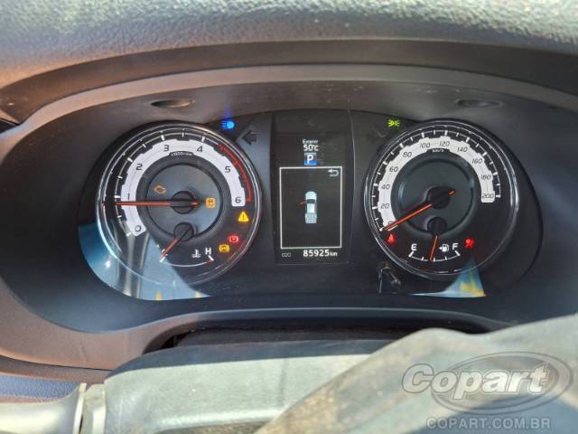 2019 TOYOTA HILUX CD 