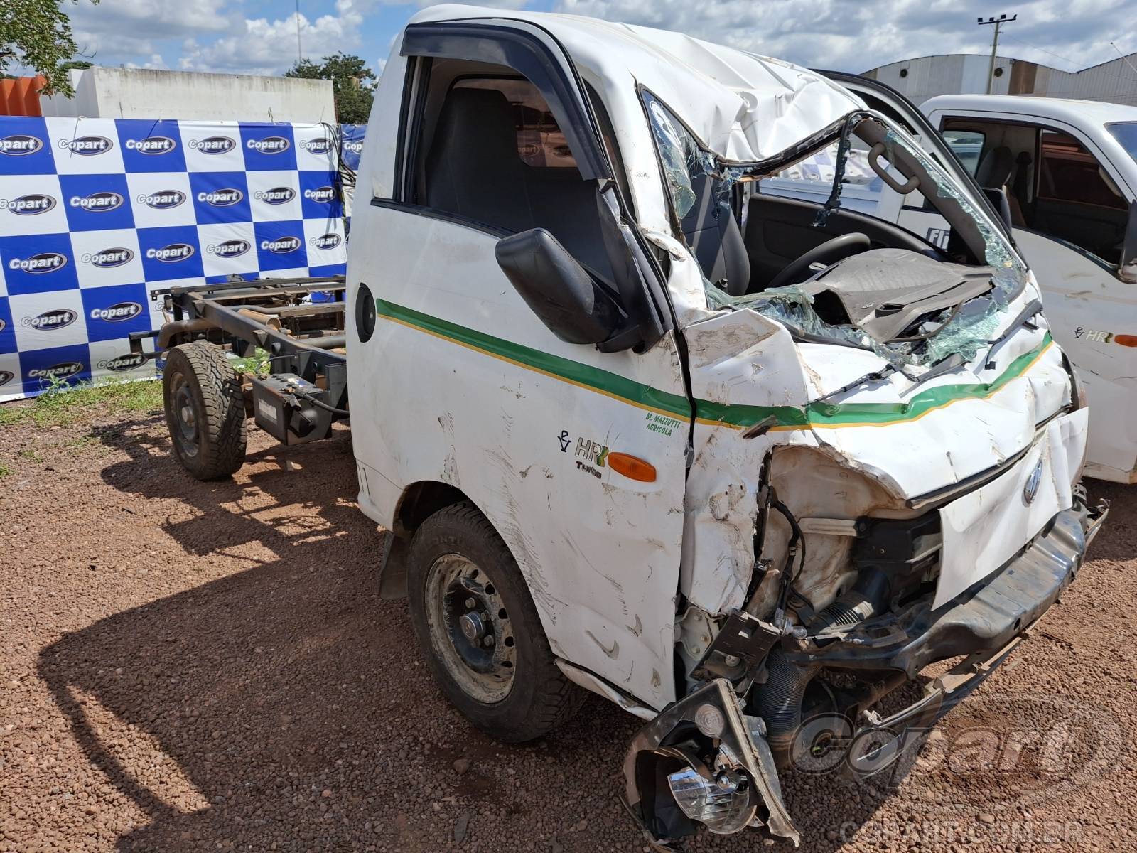 Veículo Hyundai HR Hyundai HR HD 2.5 16V TCI Turbo 2021 Enchente Média Monta 2021 em leilão