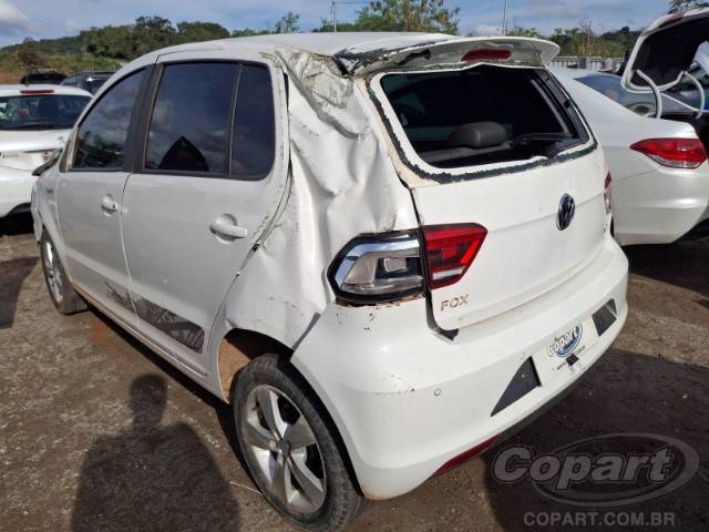 2016 VOLKSWAGEN FOX 