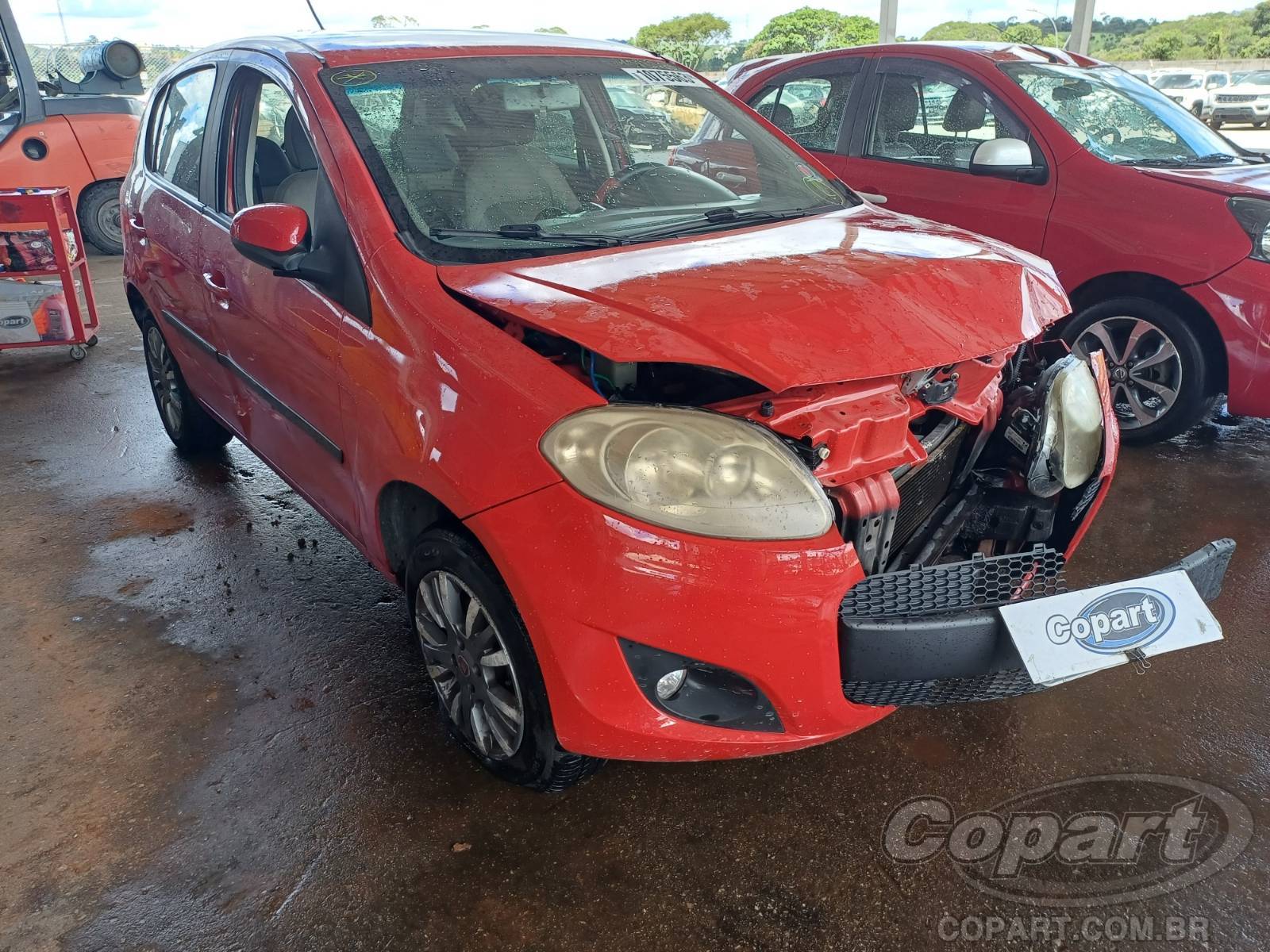 Veículo Fiat Palio Fiat Palio Essence 1.6 16V E.torQ 2014 2014 em leilão