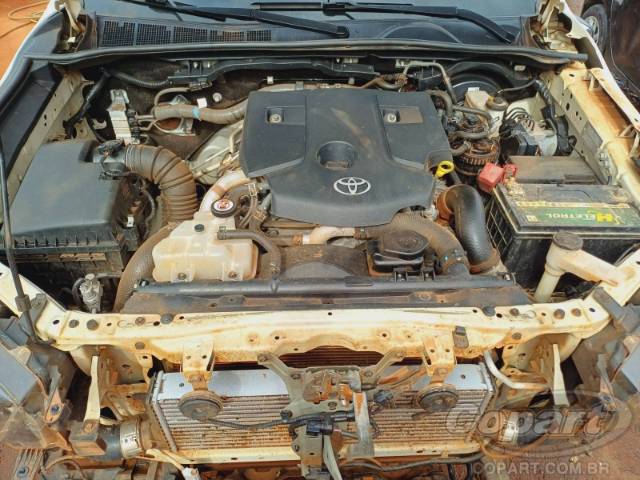 2022 TOYOTA HILUX CD 
