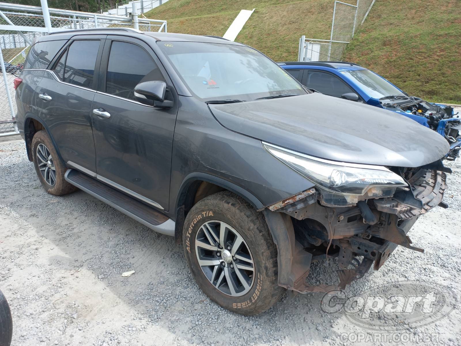 Veículo Toyota Hilux SW4 Toyota Hilux SW4 SRX 2.8 D-4D Turbo 2017 2017 em leilão