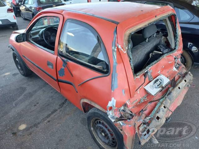 1995 CHEVROLET CORSA 