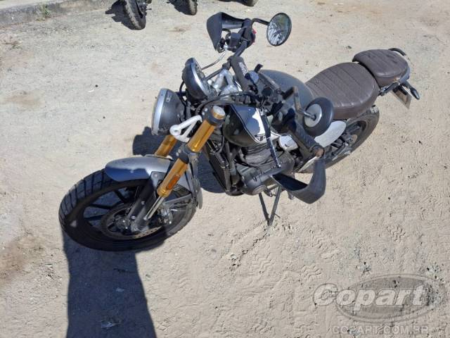 2025 TRIUMPH SCRAMBLER 