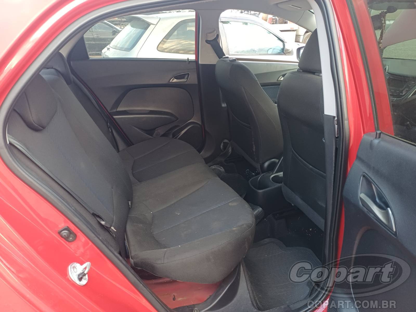 2014 HYUNDAI HB20 — foto 6 de 11