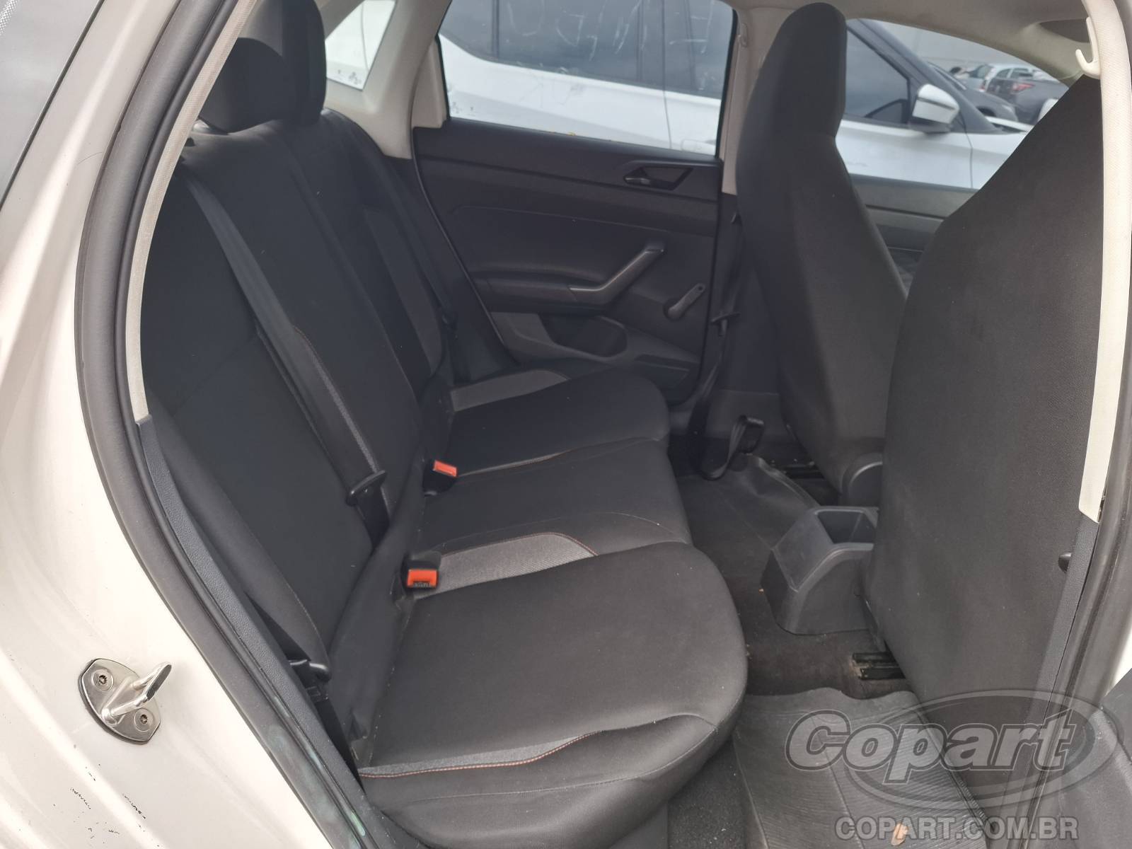 Foto 6 de 10: 2024 VOLKSWAGEN POLO