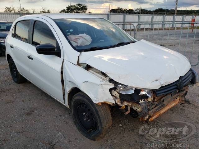 2015 VOLKSWAGEN GOL 