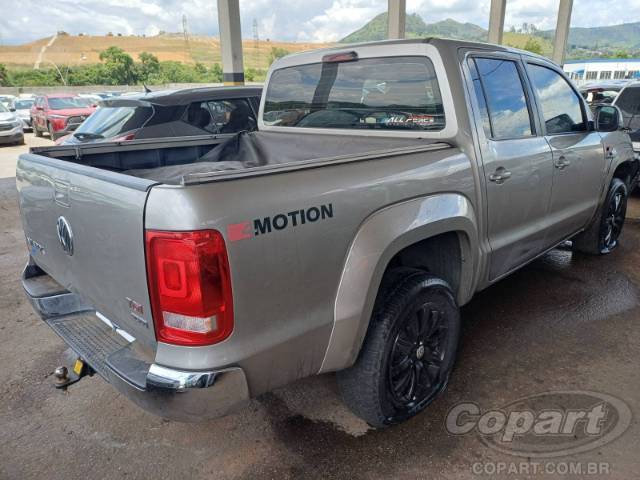 2011 VOLKSWAGEN AMAROK 