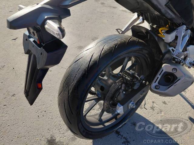 2023 HONDA CB 300F 
