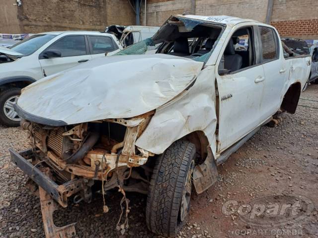 2019 TOYOTA HILUX CD 