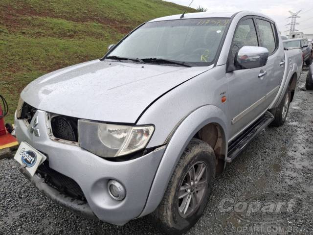2010 MITSUBISHI L200 TRITON 