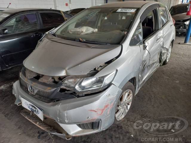 2015 HONDA FIT 