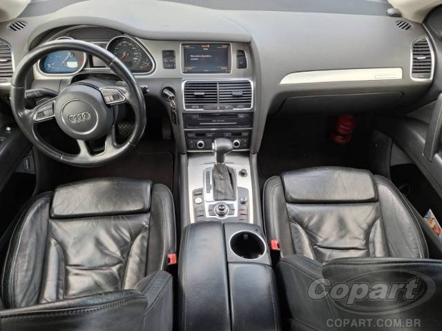 2012 AUDI Q7 