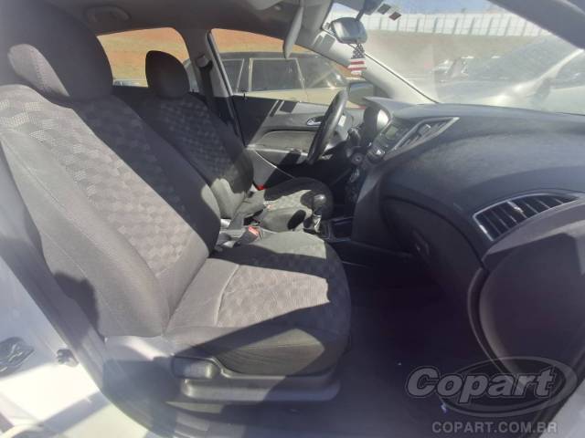 2016 HYUNDAI HB20 