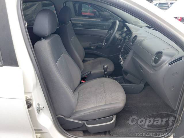2013 VOLKSWAGEN GOL 