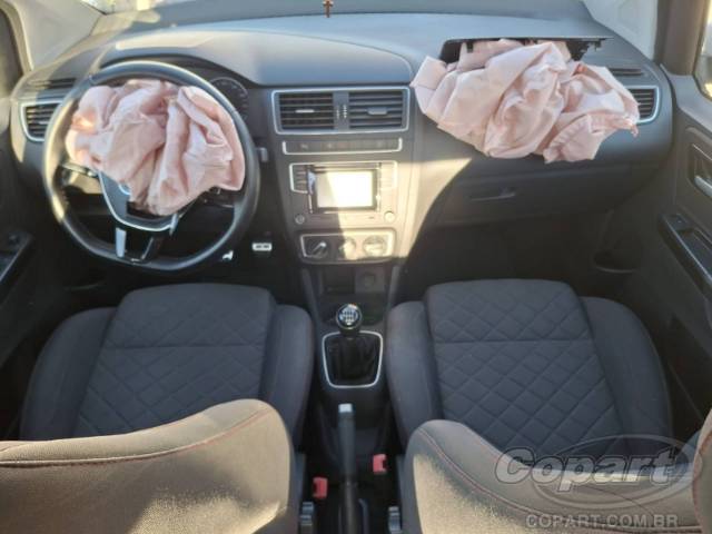 2017 VOLKSWAGEN FOX 