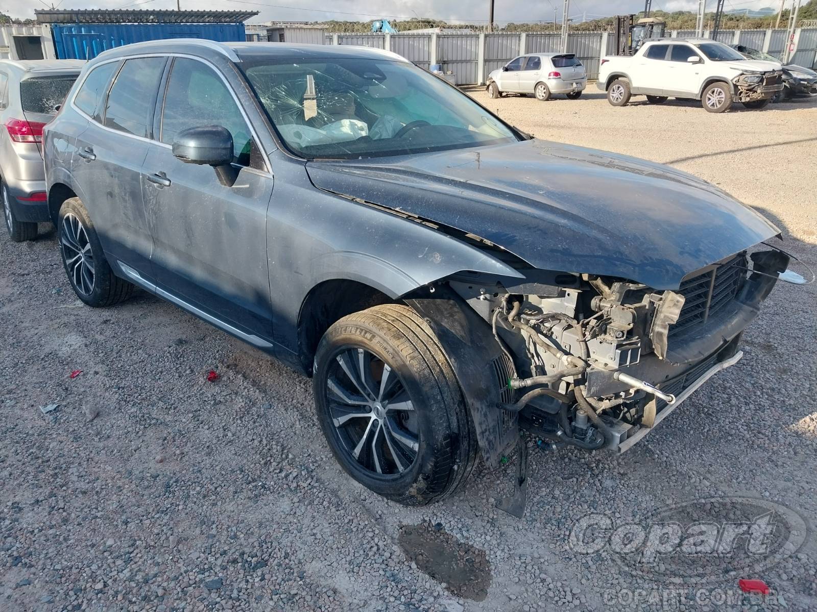 2023 VOLVO XC60