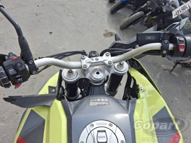 2025 BMW F 900 