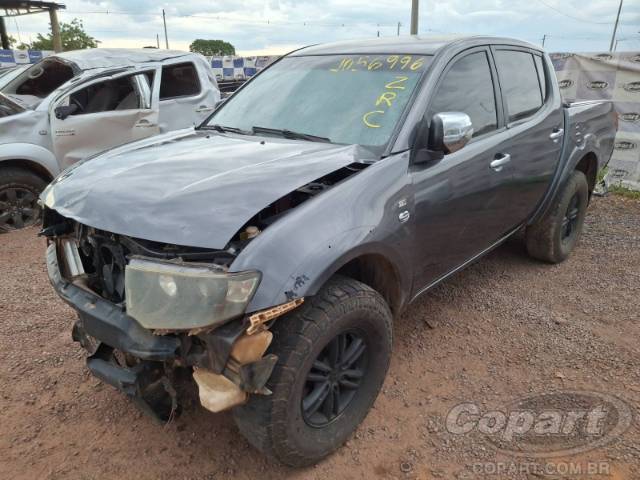 2015 MITSUBISHI L200 TRITON 