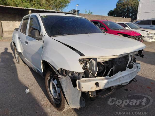 2019 RENAULT DUSTER OROCH 