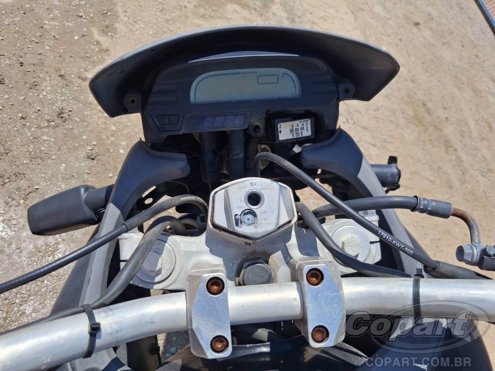 2011 HONDA XRE 300 — foto 9 de 10