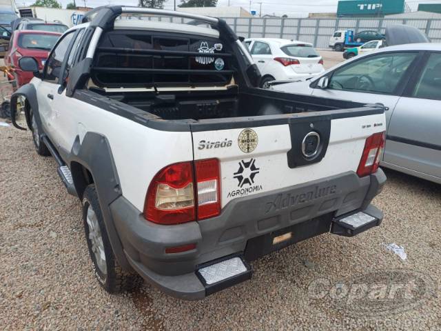 2013 FIAT STRADA 
