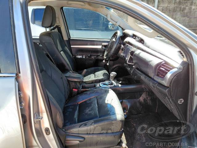 2022 TOYOTA HILUX CD 