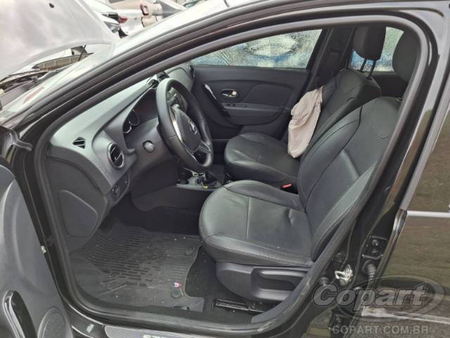 2024 RENAULT SANDERO 