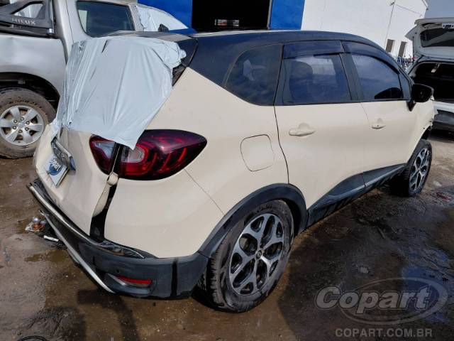 2019 RENAULT CAPTUR 