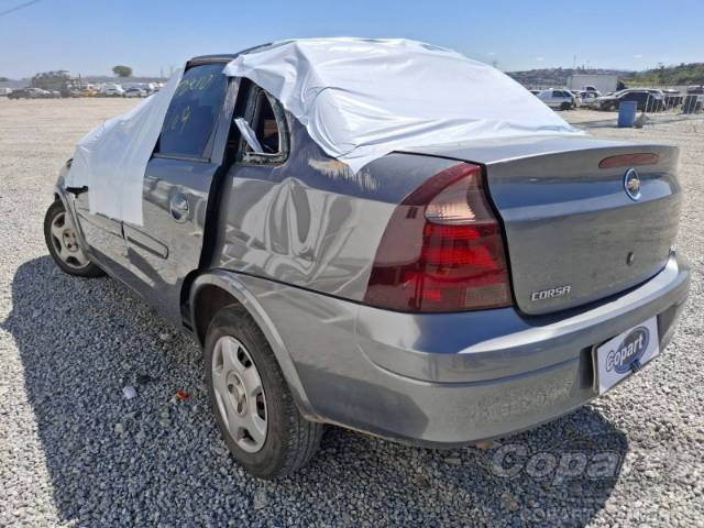2011 CHEVROLET CORSA SEDAN 