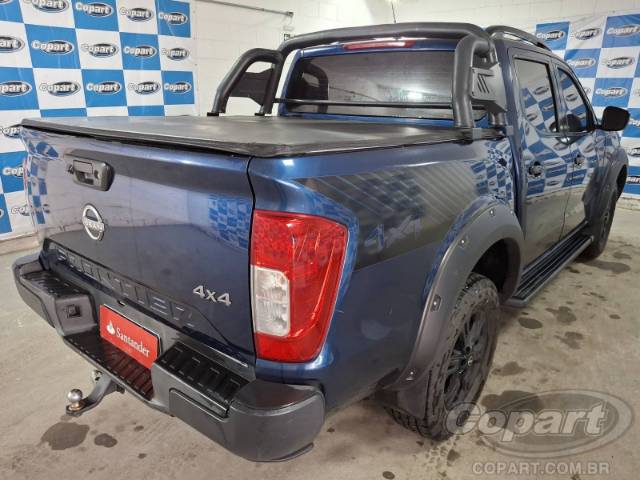 2025 NISSAN FRONTIER CD 