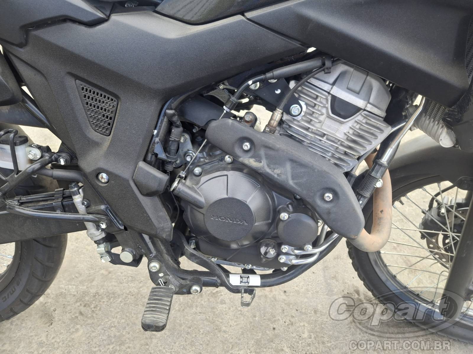 2025 HONDA XRE SAHARA 300 — leilão em Itaquaquecetuba/SP (foto 5)